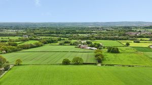 Surrounding view- click for photo gallery